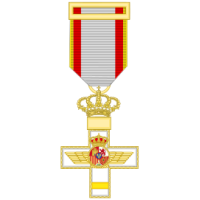 Cruz al merito Aeronautico distintivo amarillo