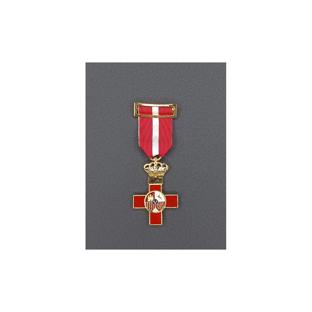 Cruz al merito militar distintivo Rojo