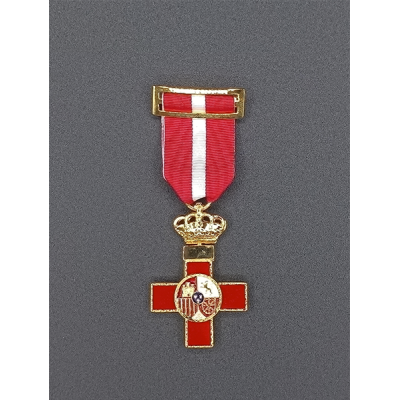Cruz al merito militar distintivo Rojo